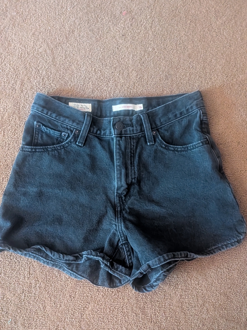 Levi's Black Washed Denim Shorts 26 WOMENS 80s MOM STYLE $88